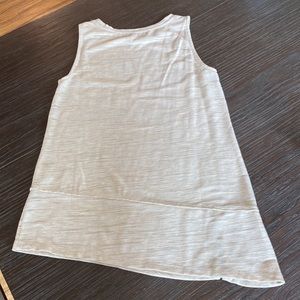 2/$20. Halston ladies, heathery creamy tan tank top\blouse in size extra small.